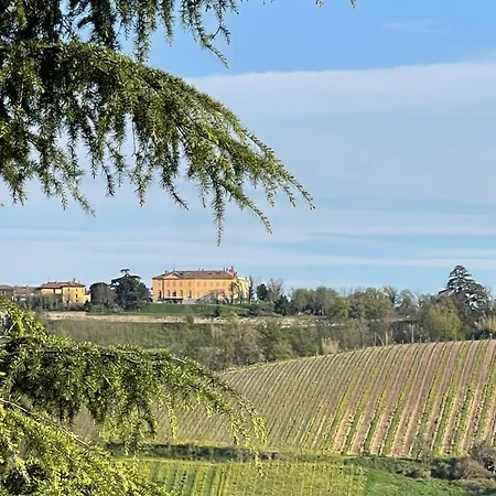 Eleonora Italia